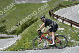 Photo #3203096 | 23-06-2023 14:16 | Passo Dello Stelvio - Waterfall curve BICYCLES