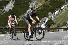 Photo #2114130 | 10-06-2022 11:47 | Passo Dello Stelvio - Waterfall curve BICYCLES