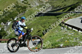 Photo #2183691 | 25-06-2022 09:38 | Passo Dello Stelvio - Waterfall curve BICYCLES
