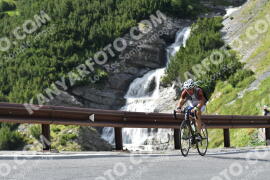 Photo #2322437 | 16-07-2022 16:49 | Passo Dello Stelvio - Waterfall curve BICYCLES