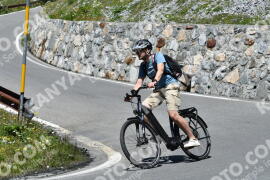 Foto #2289599 | 12-07-2022 13:44 | Passo Dello Stelvio - Waterfall Kehre BICYCLES