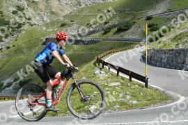 Photo #2363281 | 21-07-2022 10:27 | Passo Dello Stelvio - Waterfall curve BICYCLES