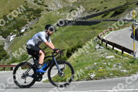 Photo #2145445 | 18-06-2022 10:00 | Passo Dello Stelvio - Waterfall curve BICYCLES