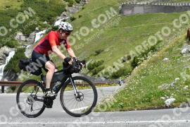 Photo #2248608 | 07-07-2022 10:51 | Passo Dello Stelvio - Waterfall curve BICYCLES