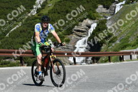 Photo #2175826 | 23-06-2022 10:27 | Passo Dello Stelvio - Waterfall curve BICYCLES