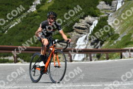Photo #2335243 | 17-07-2022 12:02 | Passo Dello Stelvio - Waterfall curve BICYCLES