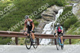 Photo #2410586 | 26-07-2022 11:57 | Passo Dello Stelvio - Waterfall curve BICYCLES