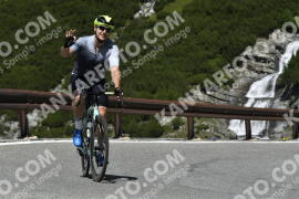 Photo #3542003 | 20-07-2023 11:52 | Passo Dello Stelvio - Waterfall curve BICYCLES