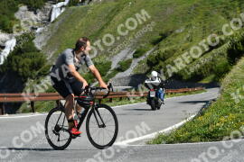 Photo #2158706 | 19-06-2022 09:38 | Passo Dello Stelvio - Waterfall curve BICYCLES