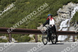 Photo #2891662 | 21-09-2022 11:41 | Passo Dello Stelvio - Waterfall curve BICYCLES