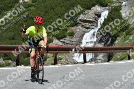 Photo #2202887 | 27-06-2022 11:24 | Passo Dello Stelvio - Waterfall curve BICYCLES