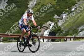 Photo #2202367 | 27-06-2022 10:17 | Passo Dello Stelvio - Waterfall curve BICYCLES