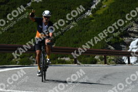 Foto #3969915 | 19-08-2023 14:32 | Passo Dello Stelvio - Waterfall Kehre BICYCLES