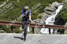 Photo #2081739 | 04-06-2022 10:14 | Passo Dello Stelvio - Waterfall curve BICYCLES