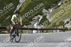 Photo #2754095 | 26-08-2022 12:37 | Passo Dello Stelvio - Waterfall curve BICYCLES