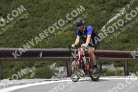 Photo #2109544 | 08-06-2022 11:49 | Passo Dello Stelvio - Waterfall curve BICYCLES
