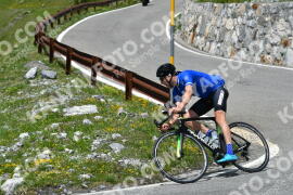 Photo #2137894 | 17-06-2022 13:40 | Passo Dello Stelvio - Waterfall curve BICYCLES