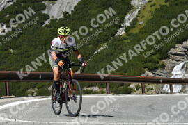 Photo #2670994 | 16-08-2022 12:44 | Passo Dello Stelvio - Waterfall curve BICYCLES
