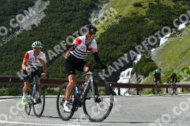 Photo #2161126 | 19-06-2022 16:09 | Passo Dello Stelvio - Waterfall curve BICYCLES