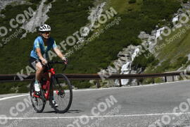 Photo #3819113 | 11-08-2023 11:53 | Passo Dello Stelvio - Waterfall curve BICYCLES