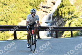 Photo #2183279 | 25-06-2022 09:04 | Passo Dello Stelvio - Waterfall curve BICYCLES