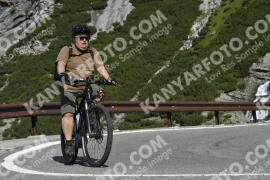 Photo #3833971 | 12-08-2023 10:05 | Passo Dello Stelvio - Waterfall curve BICYCLES