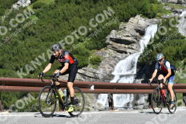 Photo #2217441 | 02-07-2022 10:34 | Passo Dello Stelvio - Waterfall curve BICYCLES