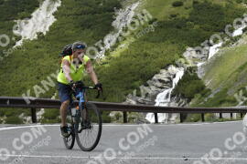 Photo #3493948 | 16-07-2023 12:47 | Passo Dello Stelvio - Waterfall curve BICYCLES