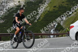 Photo #4069418 | 25-08-2023 11:07 | Passo Dello Stelvio - Waterfall curve BICYCLES