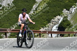 Photo #2295192 | 13-07-2022 10:23 | Passo Dello Stelvio - Waterfall curve BICYCLES
