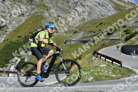 Photo #2710802 | 22-08-2022 10:47 | Passo Dello Stelvio - Waterfall curve BICYCLES