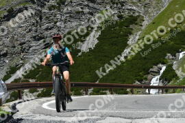 Photo #2244104 | 06-07-2022 12:59 | Passo Dello Stelvio - Waterfall curve BICYCLES