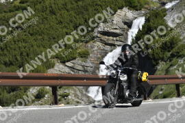 Photo #3226837 | 25-06-2023 09:40 | Passo Dello Stelvio - Waterfall curve
