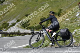 Photo #2721481 | 23-08-2022 14:25 | Passo Dello Stelvio - Waterfall curve BICYCLES