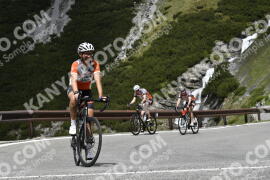 Photo #2129476 | 13-06-2022 11:49 | Passo Dello Stelvio - Waterfall curve BICYCLES