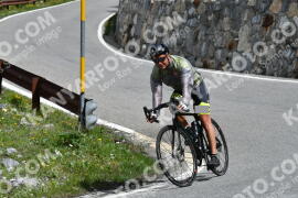 Photo #2179053 | 24-06-2022 11:04 | Passo Dello Stelvio - Waterfall curve BICYCLES
