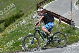 Photo #2169539 | 20-06-2022 13:00 | Passo Dello Stelvio - Waterfall curve BICYCLES