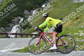 Foto #2582513 | 10-08-2022 14:56 | Passo Dello Stelvio - Waterfall Kehre BICYCLES