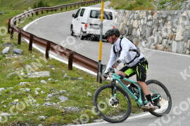 Photo #2444257 | 30-07-2022 13:17 | Passo Dello Stelvio - Waterfall curve BICYCLES