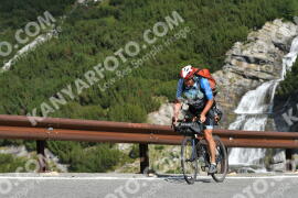 Photo #2591436 | 11-08-2022 10:01 | Passo Dello Stelvio - Waterfall curve BICYCLES