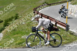 Photo #2321792 | 16-07-2022 15:40 | Passo Dello Stelvio - Waterfall curve BICYCLES