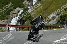 Photo #4155699 | 04-09-2023 10:28 | Passo Dello Stelvio - Waterfall curve