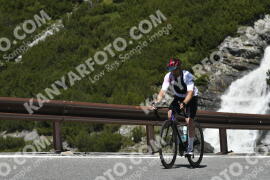 Photo #3239916 | 26-06-2023 12:05 | Passo Dello Stelvio - Waterfall curve BICYCLES