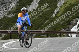 Photo #3200618 | 23-06-2023 12:16 | Passo Dello Stelvio - Waterfall curve BICYCLES