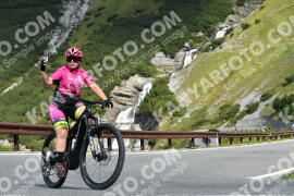 Photo #2656877 | 15-08-2022 10:28 | Passo Dello Stelvio - Waterfall curve BICYCLES