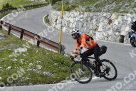 Photo #3666255 | 30-07-2023 16:41 | Passo Dello Stelvio - Waterfall curve BICYCLES