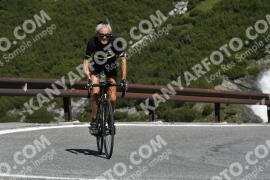 Photo #3243543 | 26-06-2023 10:19 | Passo Dello Stelvio - Waterfall curve BICYCLES