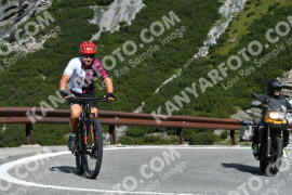 Photo #2542325 | 08-08-2022 10:04 | Passo Dello Stelvio - Waterfall curve BICYCLES