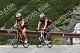 Photo #2689863 | 20-08-2022 11:05 | Passo Dello Stelvio - Waterfall curve BICYCLES
