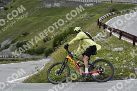 Foto #3710727 | 02-08-2023 15:06 | Passo Dello Stelvio - Waterfall Kehre BICYCLES